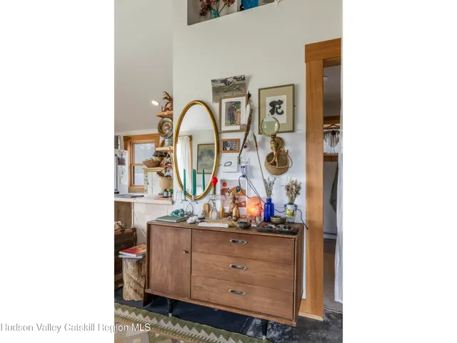 $759,000 | 97 John Joy Road, Woodstock, NY 12498