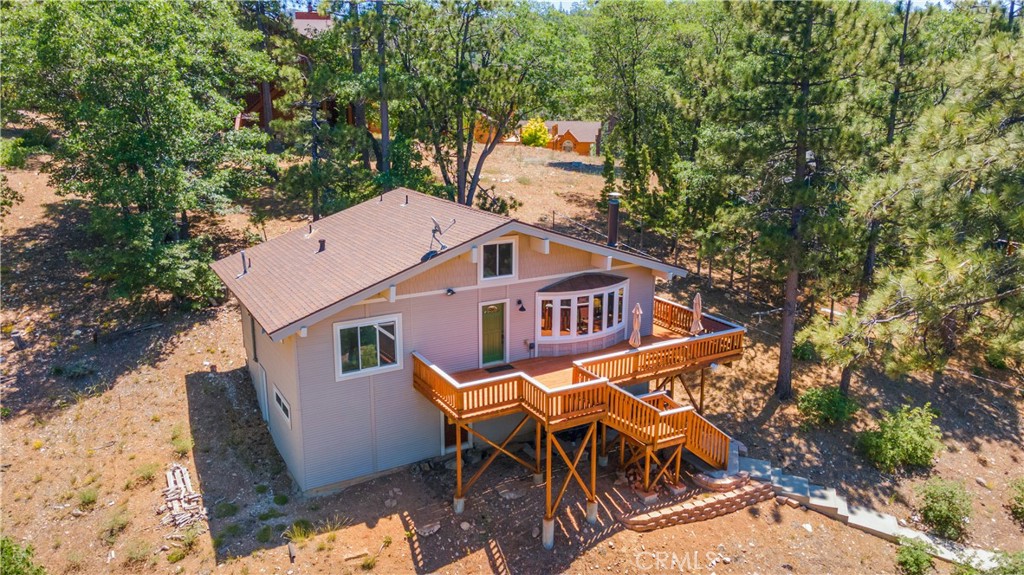 39576 Oakglen Road Fawnskin, CA 92333 - Photo 3 of 32