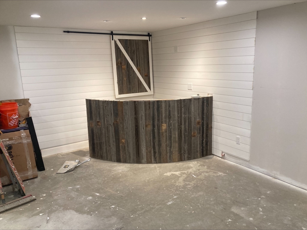 337 Mason Rd Extension Dudley, MA 01571 - Photo 29 of 31 a view of a garage