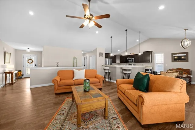 $484,000 | 302 Carta Drive, Shiloh, IL 62221