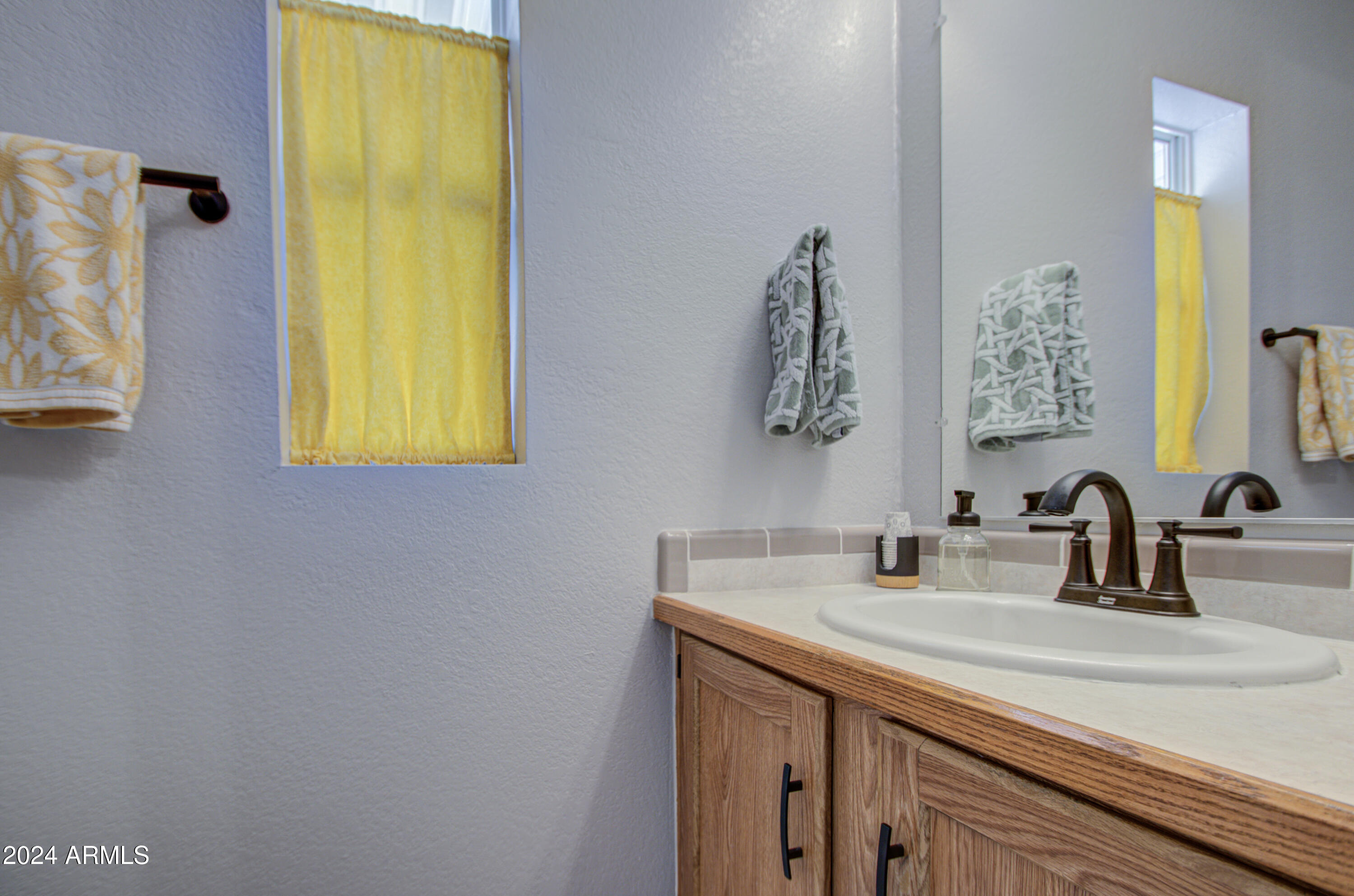 2208 West Baseline Avenue, Unit 7 Apache Junction, AZ 85120 - Photo 14 of 38 Half Bath-pic 2