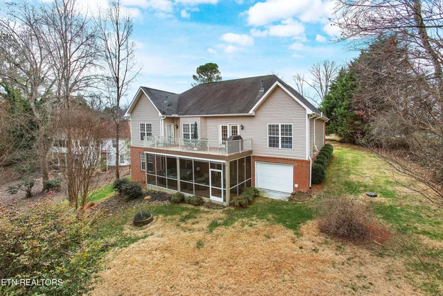 $839,900 | 201 Tecumseh Way, Loudon, TN 37774