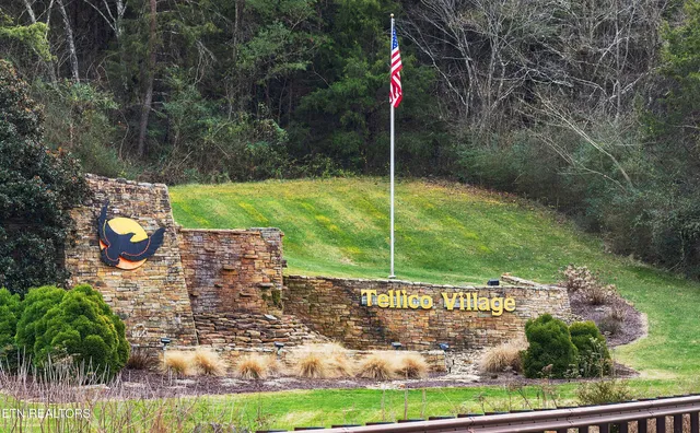 $839,900 | 201 Tecumseh Way, Loudon, TN 37774