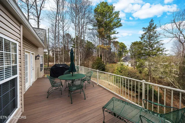 $839,900 | 201 Tecumseh Way, Loudon, TN 37774