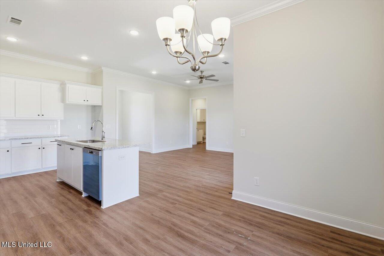 508 Portner Way Canton, MS 39046 - Photo 15 of 32 15-508 Portner Wy _ Home Tours MS