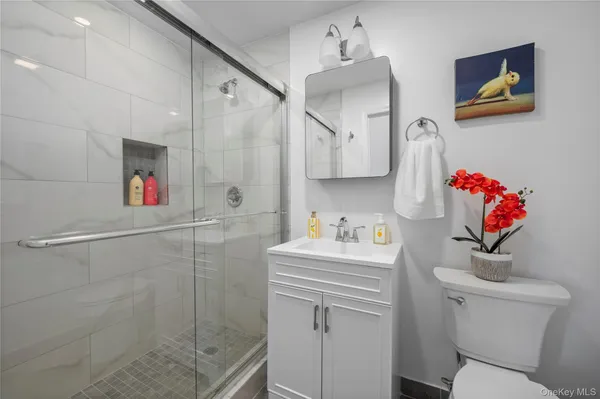 $2,800 | 579 Broadway, Unit 1N, Hastings-on-Hudson, NY 10706