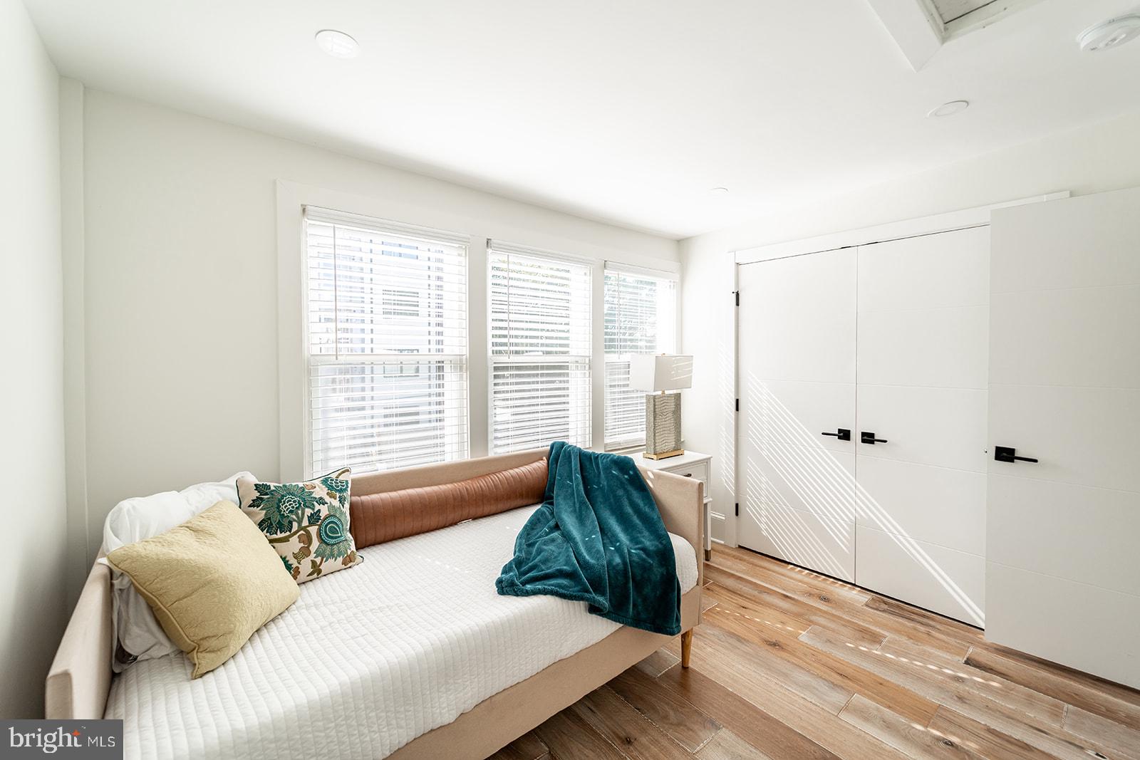 1919 Bennett Place Northeast Washington, DC 20002 - Photo 14 of 18 Bright and airy retreat space.