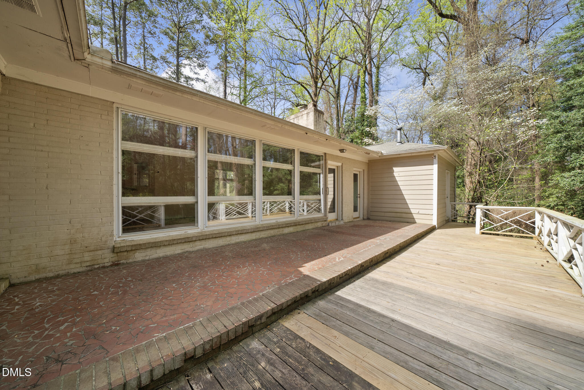 2908 Fairview Road Raleigh, NC 27608 - Photo 33 of 42 DSC09615