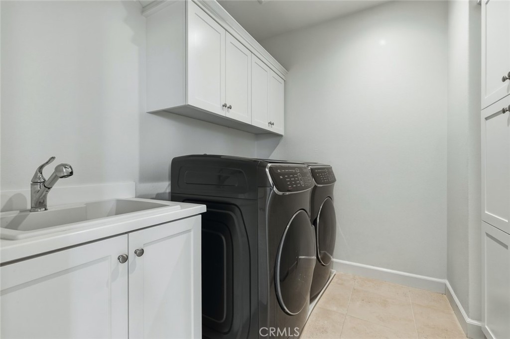 108 Henderson Irvine, CA 92620 - Photo 28 of 37