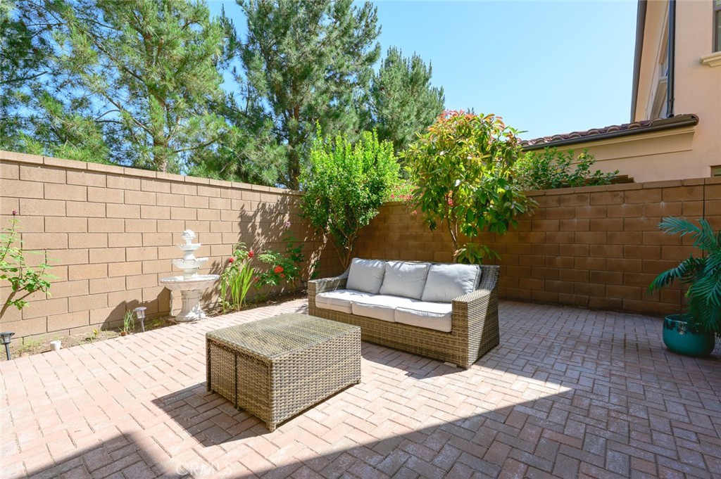 108 Henderson Irvine, CA 92620 - Photo 31 of 37