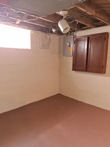 $94,500 | 8845 University Place, Detroit, MI 48224