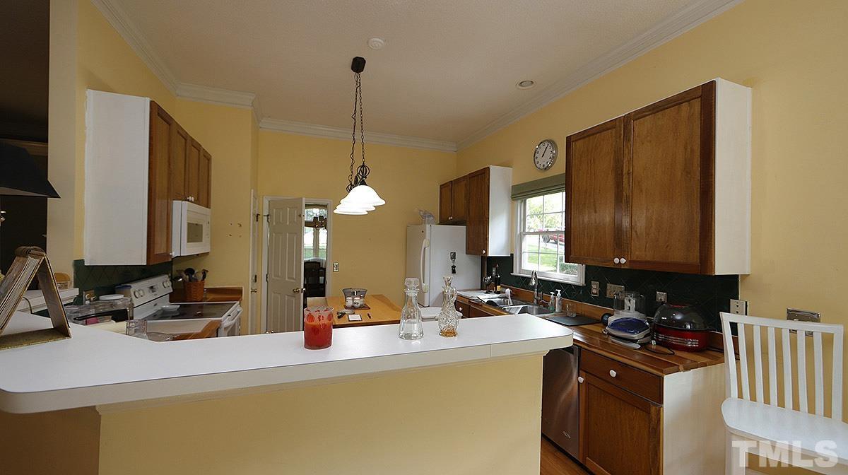107 Branchway Road Cary, NC 27519 - Photo 4 of 11 Gallery Image 4