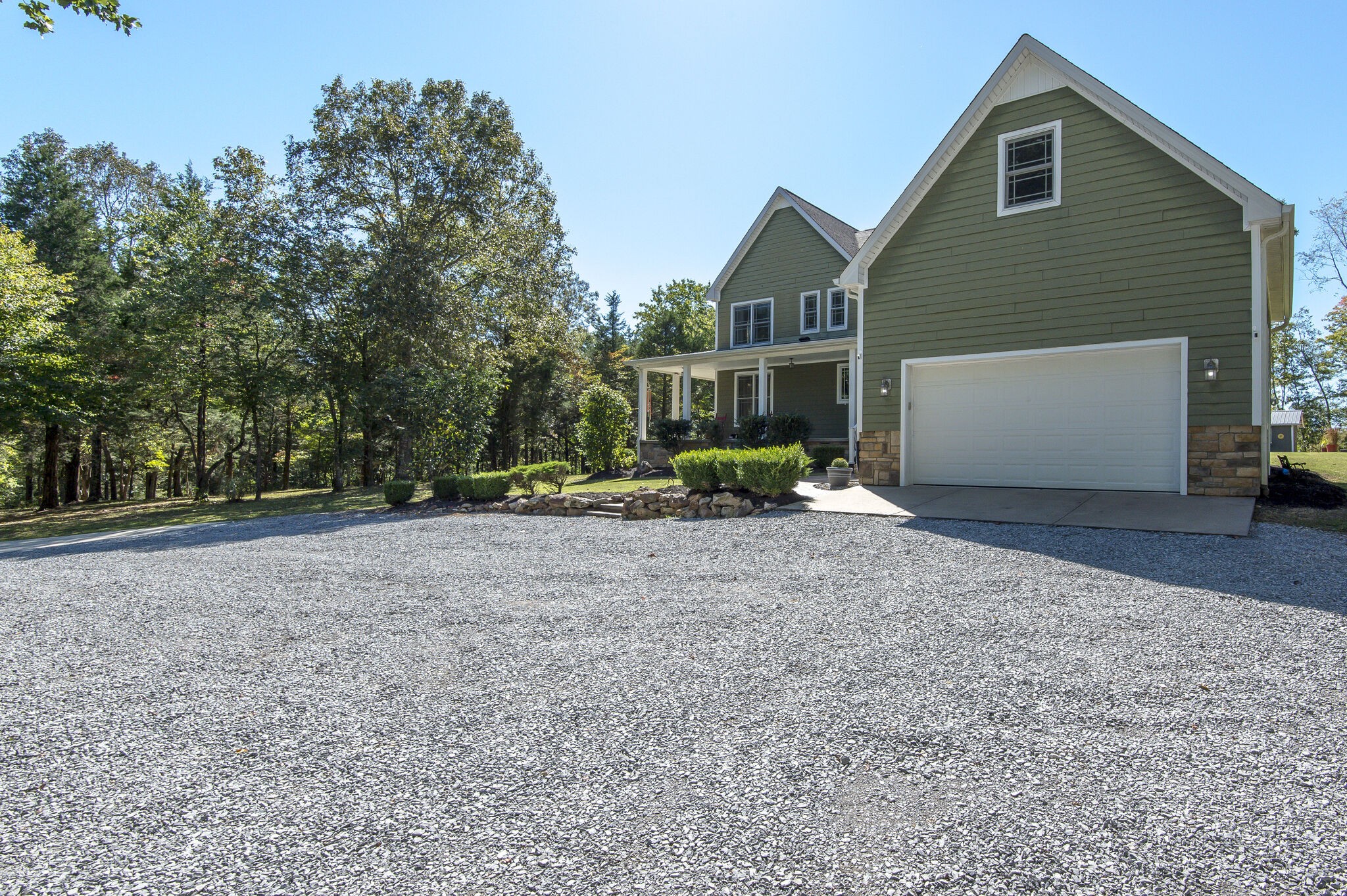 828 Furnace Hollow Road Dickson, TN 37055 - Photo 8 of 49 Gallery Image 8
