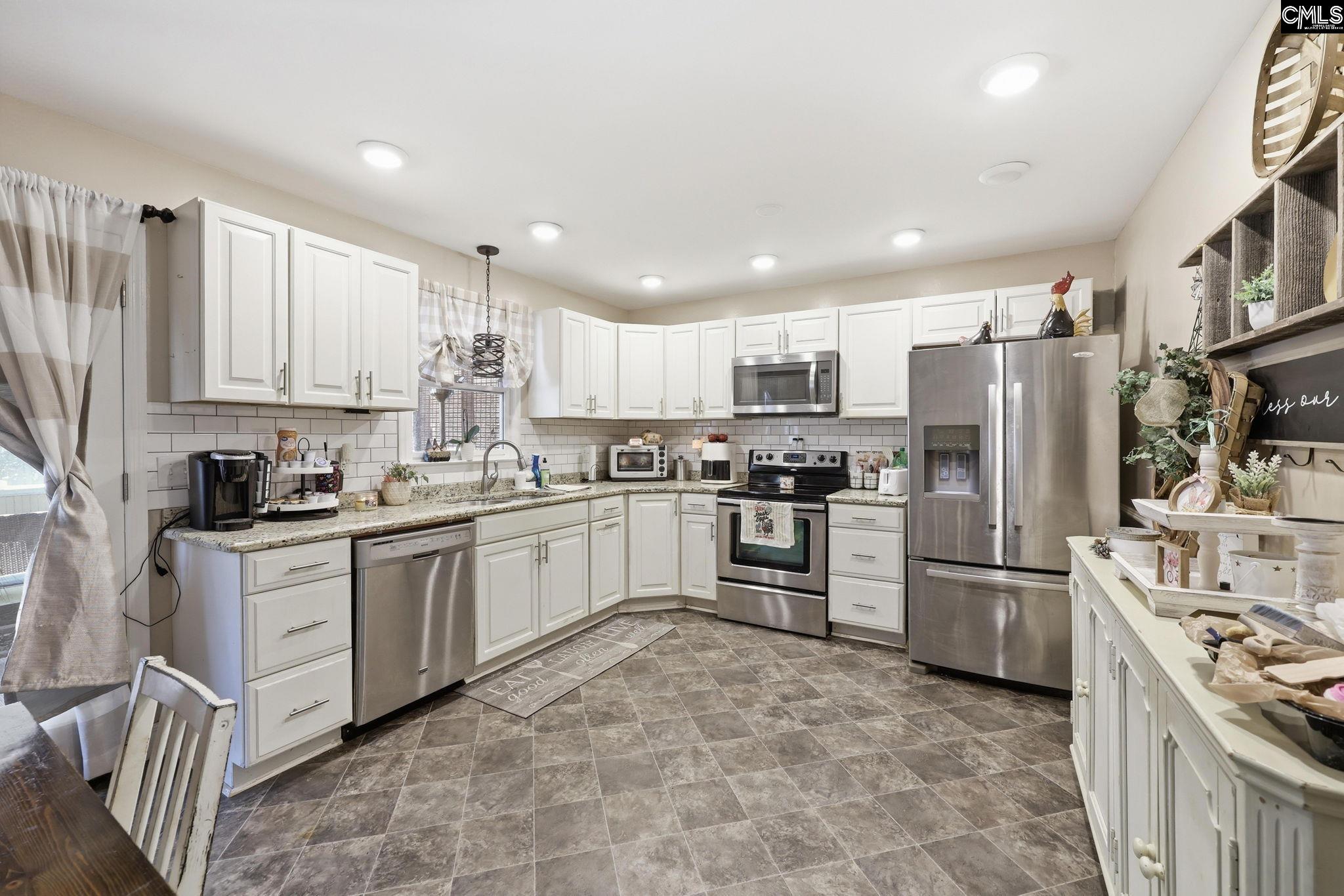 114 Falcon Crest Road Lugoff, SC 29078 - Photo 12 of 31