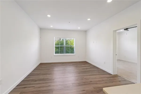 $260,000 | 2100 St Thomas Street, Unit 205, New Orleans, LA 70130