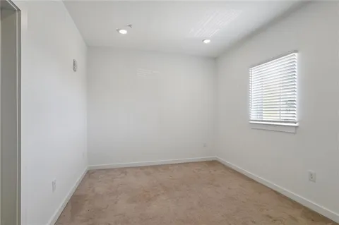 $260,000 | 2100 St Thomas Street, Unit 205, New Orleans, LA 70130