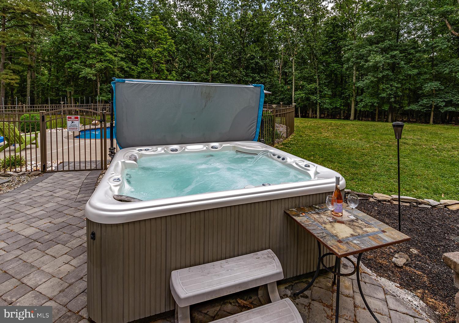 13 Oniontown Road Medford, NJ 08055 - Photo 30 of 37 Hot tub