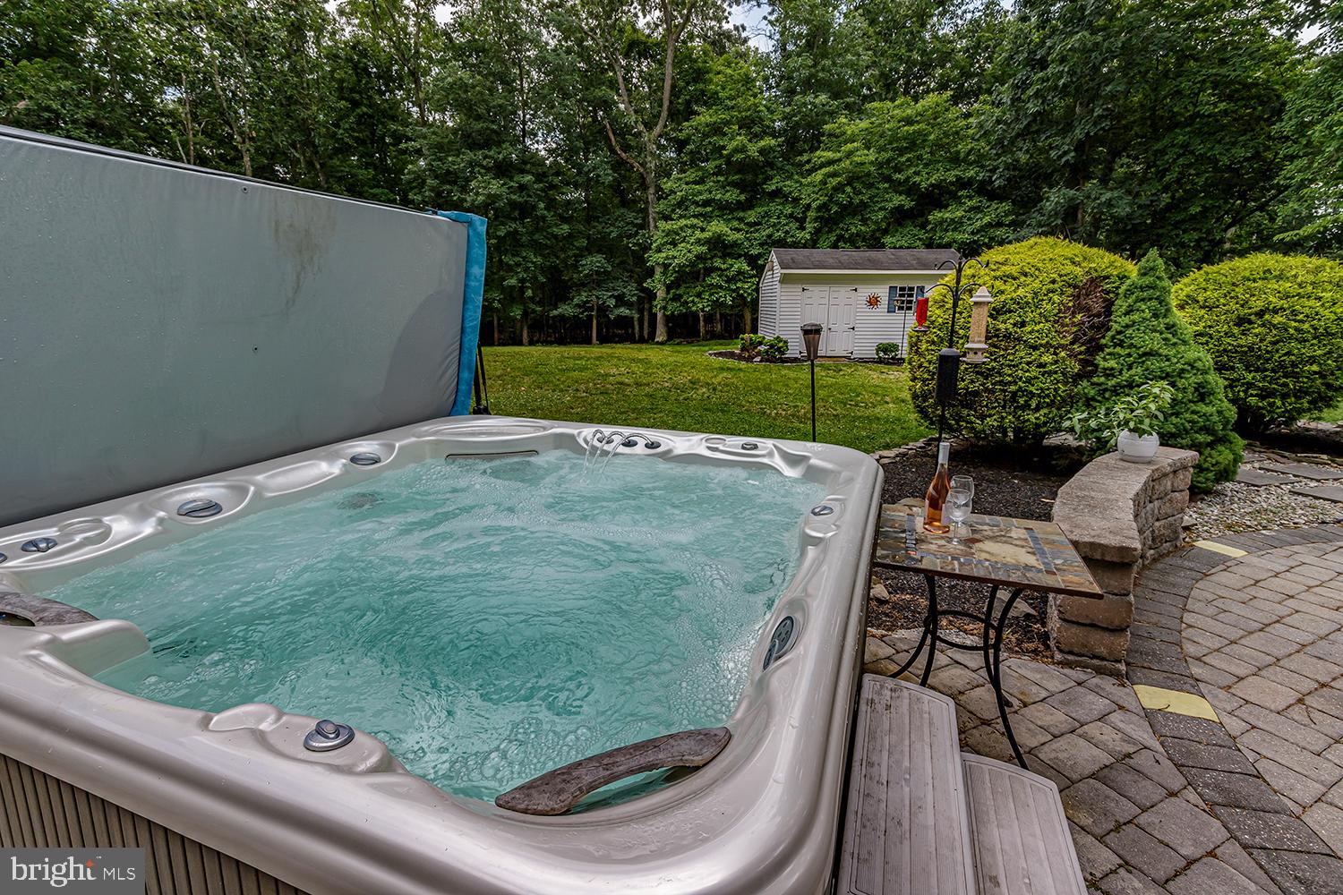 13 Oniontown Road Medford, NJ 08055 - Photo 33 of 37 Hot tub