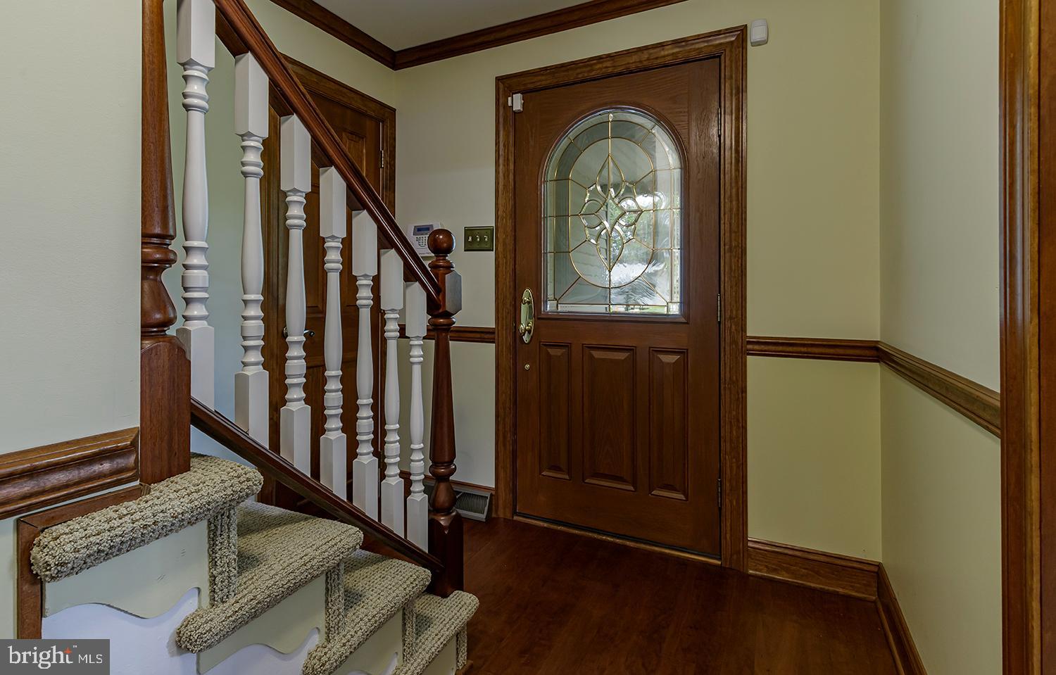 13 Oniontown Road Medford, NJ 08055 - Photo 6 of 37 Foyer entry with coat closet