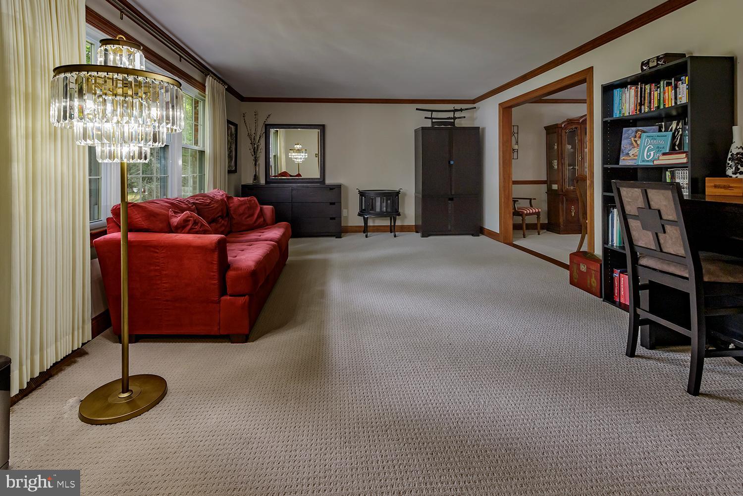 13 Oniontown Road Medford, NJ 08055 - Photo 8 of 37 Spacious living room with wall to wall carpeting