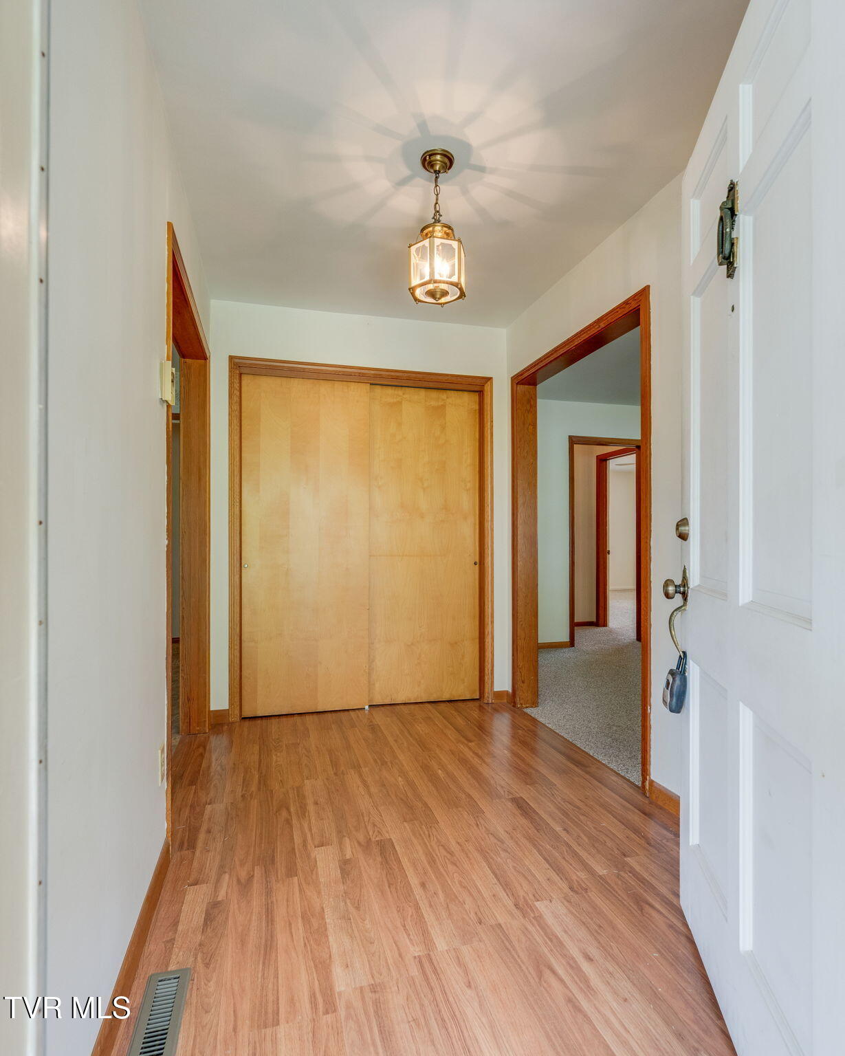 1763 Sylvan Hill Road Elizabethton, TN 37643 - Photo 7 of 55 007