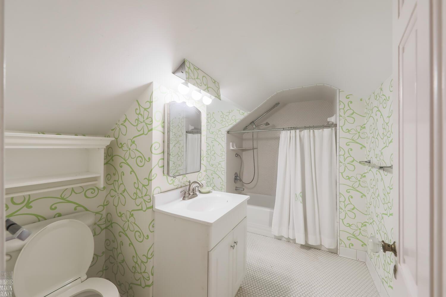 222 Moran Road Grosse Pointe Farms, MI 48236 - Photo 43 of 51
