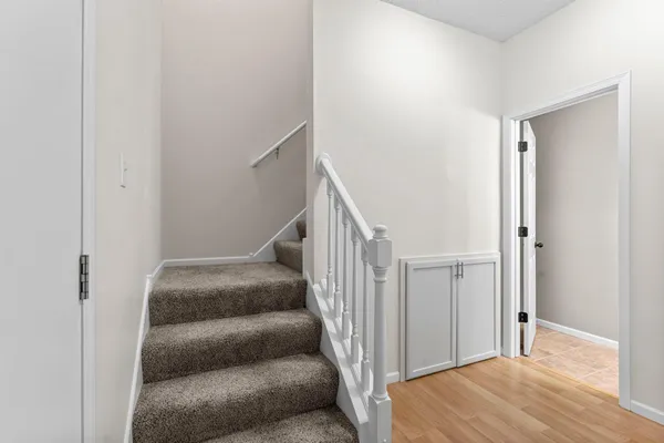 $280,000 | 3001 Juniper Lane, Unit H, Woodbury, MN 55125