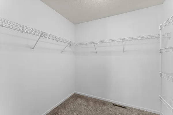 $280,000 | 3001 Juniper Lane, Unit H, Woodbury, MN 55125