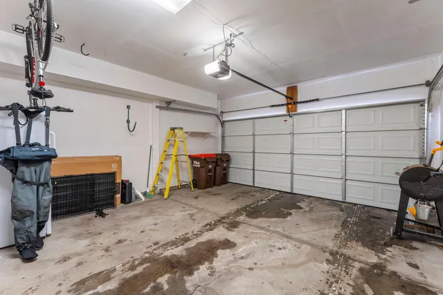 $290,000 | 3001 Juniper Lane, Unit H, Woodbury, MN 55125