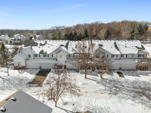 $290,000 | 3001 Juniper Lane, Unit H, Woodbury, MN 55125