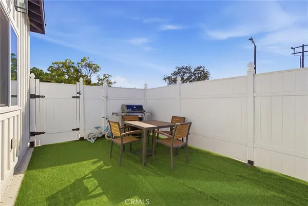 $1,891,100 | 3778-3780 Artesia Boulevard, Torrance, CA 90504