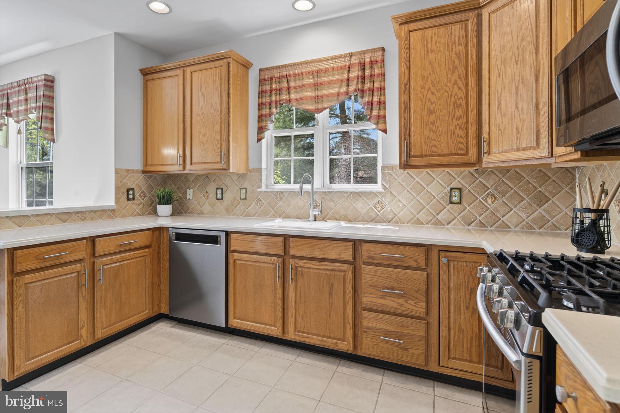1 Warwick Road Princeton Junction, NJ 08550 - Photo 14 of 45 Bright and inviting kitchen space.
