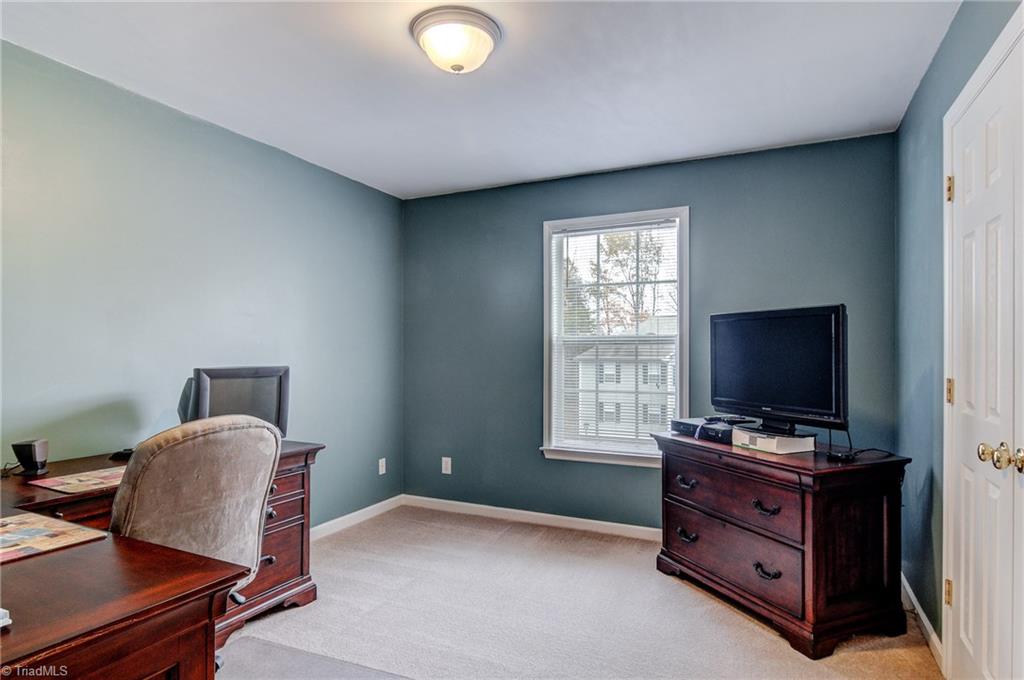 433 Timberline Ridge Court Winston-Salem, NC 27106 - Photo 16 of 20 Gallery Image 16