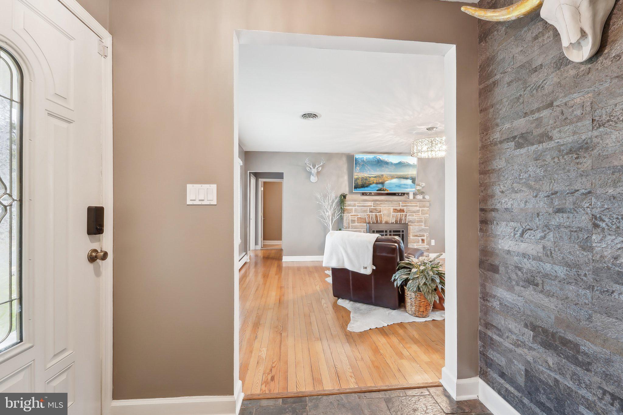 503 Epsom Road Towson, MD 21286 - Photo 5 of 30