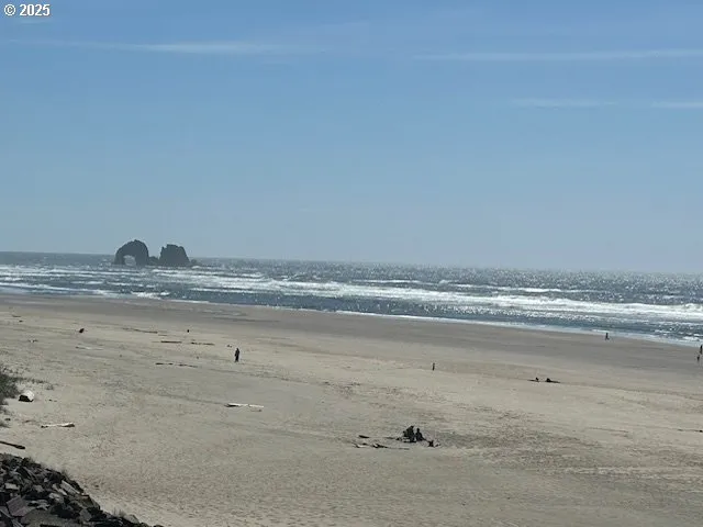 $45,000 | 115 North Miller Street, Unit 303I, Rockaway Beach, OR 97136