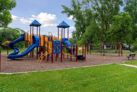 $475,000 | 2648 Yosemite Avenue South, St. Louis Park, MN 55416