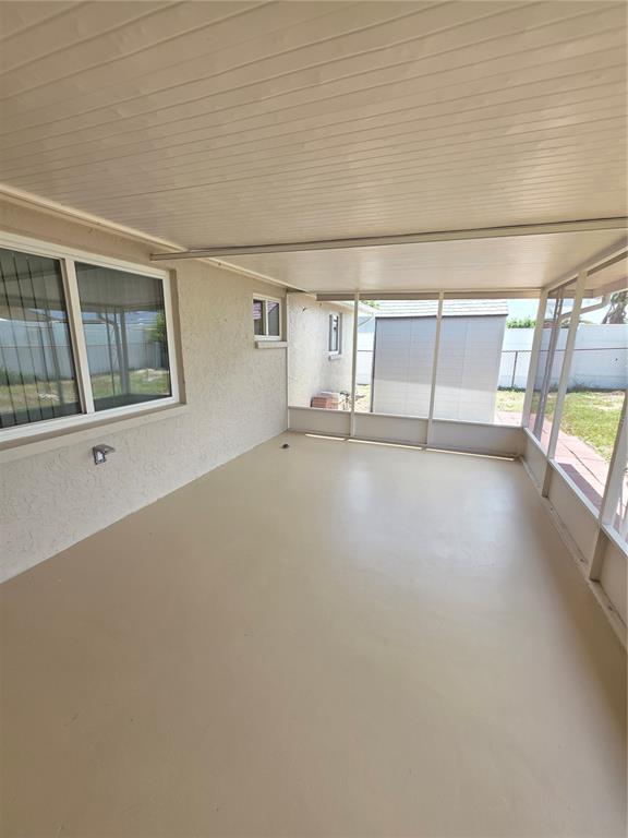 5752 Lanate Avenue New Port Richey, FL 34652 - Photo 32 of 33