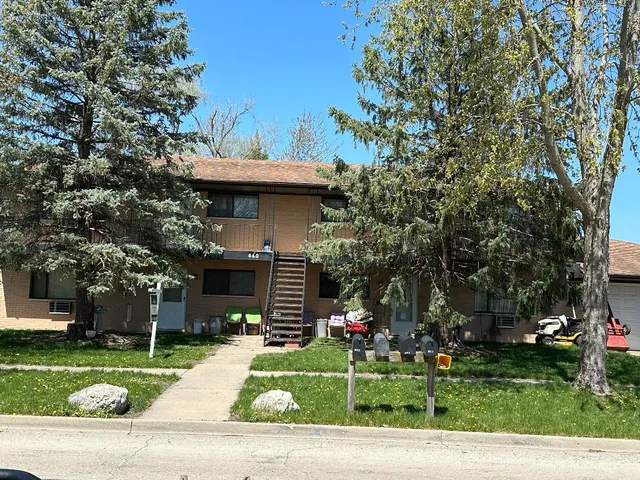 $1,650 | 440 East Jefferson Street, Unit 3, Hampshire, IL 60140