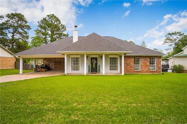 $285,000 | 5801 Whispering Pines Loop, Pineville, LA 71360