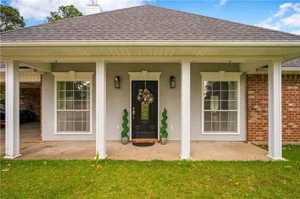 $285,000 | 5801 Whispering Pines Loop, Pineville, LA 71360