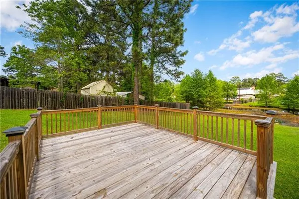 $285,000 | 5801 Whispering Pines Loop, Pineville, LA 71360