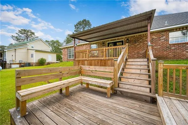 $285,000 | 5801 Whispering Pines Loop, Pineville, LA 71360
