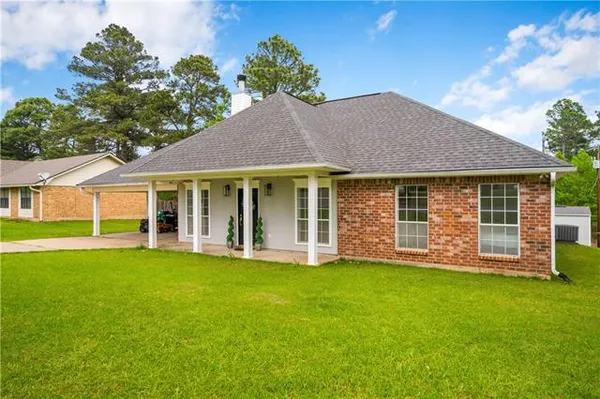$285,000 | 5801 Whispering Pines Loop, Pineville, LA 71360