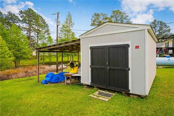 $285,000 | 5801 Whispering Pines Loop, Pineville, LA 71360