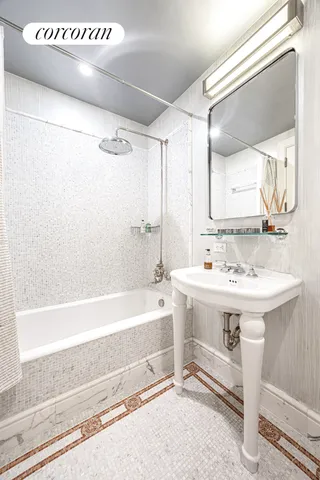 $9,495,000 | 1 Central Park South, Unit 1707 | Central Park South