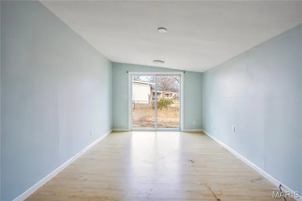 $199,900 | 1805 Flicker Drive, Florissant, MO 63031