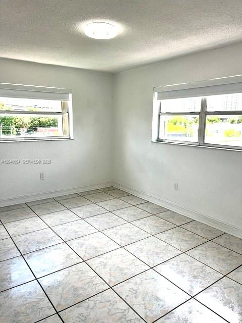 444 Southwest 4th Street, Unit 404 Miami, FL 33130 - Photo 7 of 27