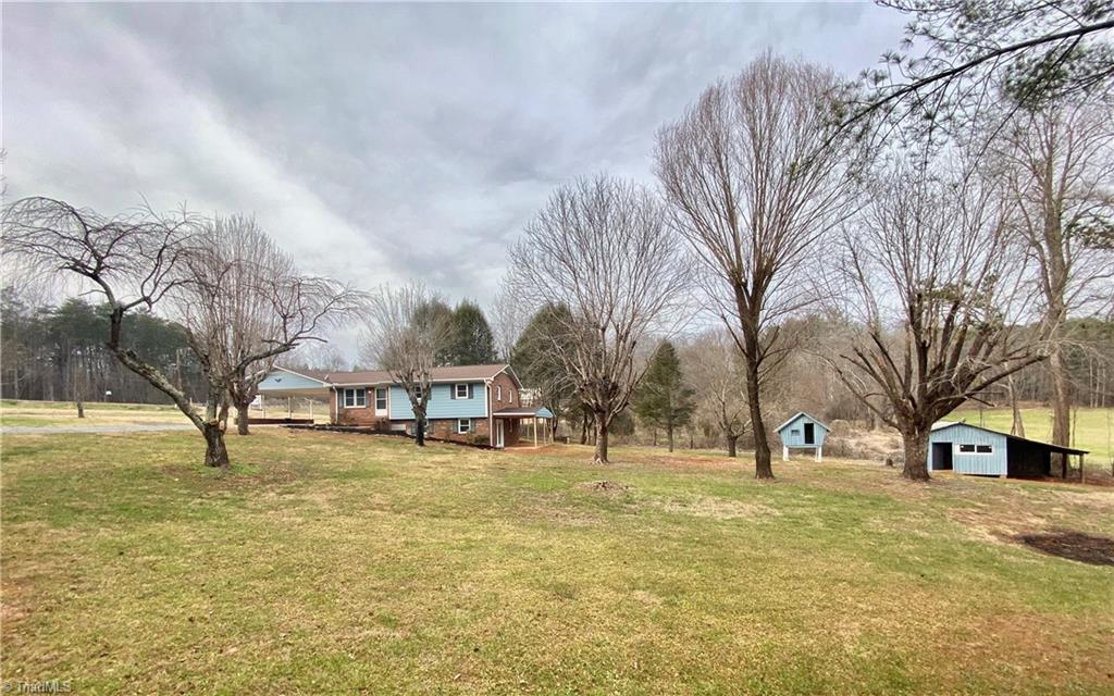 121 West Walker Road Elkin, NC 28621 - Photo 10 of 10 Gallery Image 10
