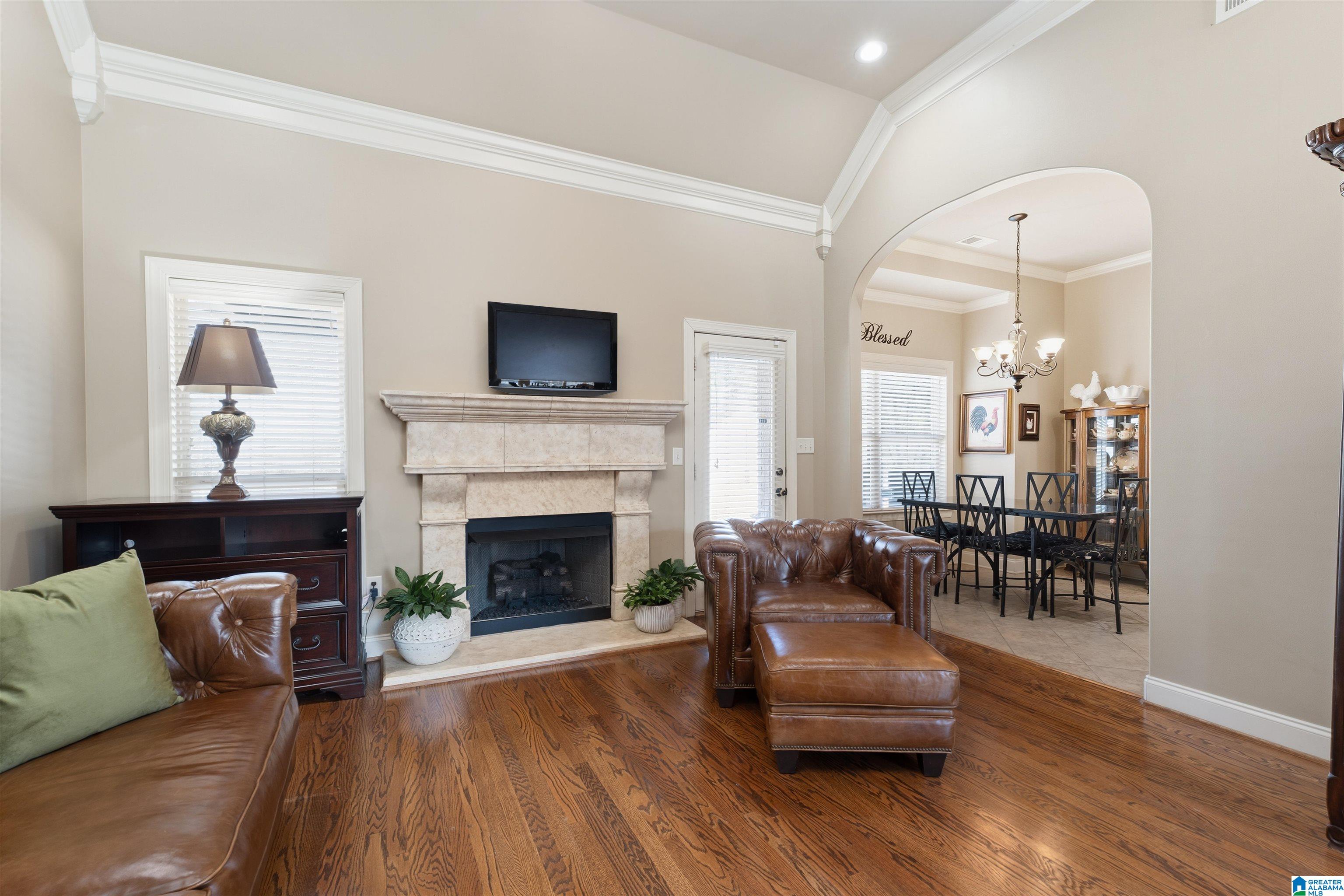 240 Strathaven Lane Pelham, AL 35124 - Photo 8 of 34