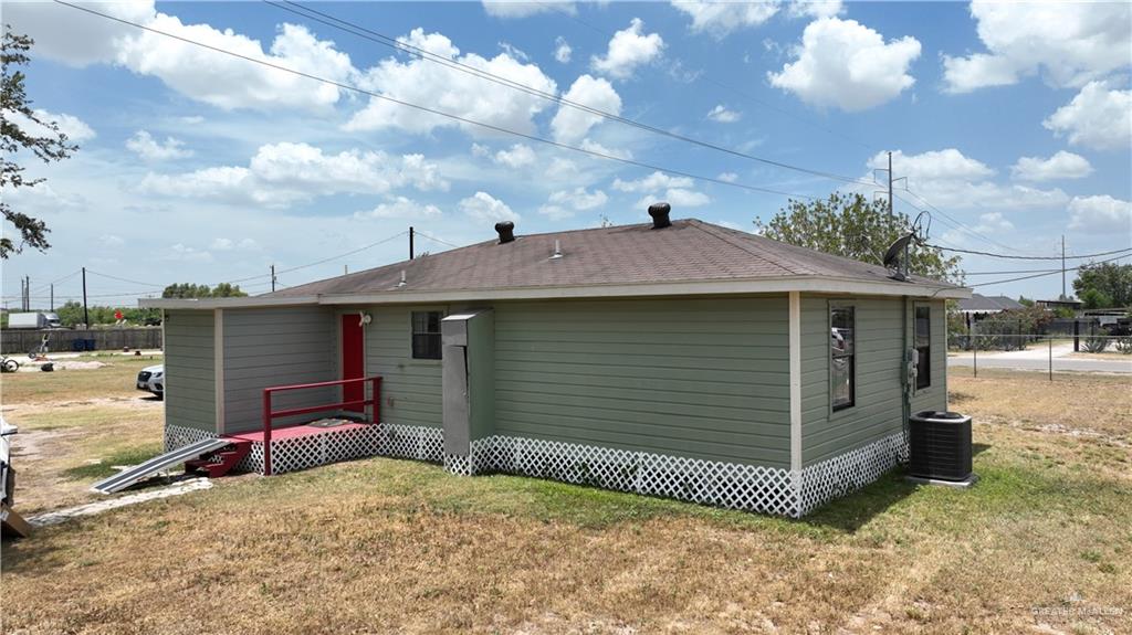 15820 North Inspiration Road Edinburg, TX 78541 - Photo 7 of 29 Gallery Image 7